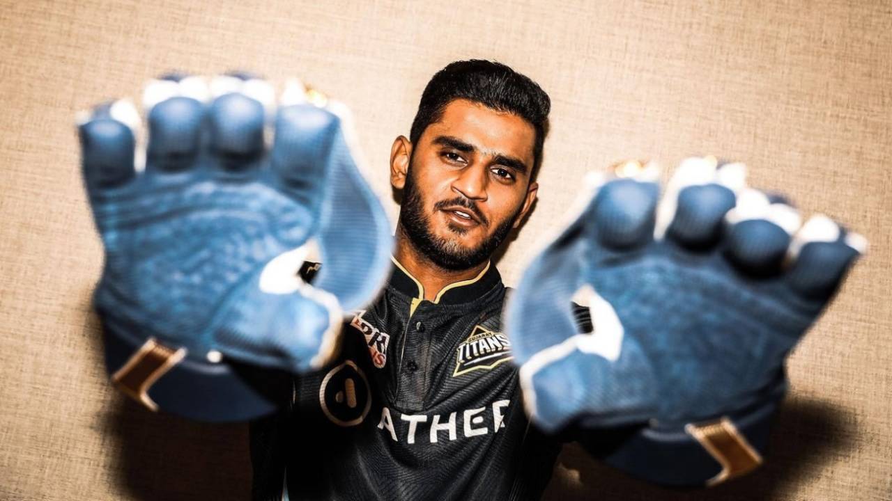 Urvil Patel during a photoshoot, 2023
