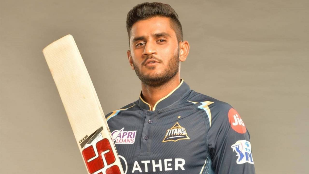 Urvil Patel strikes a pose, 2023