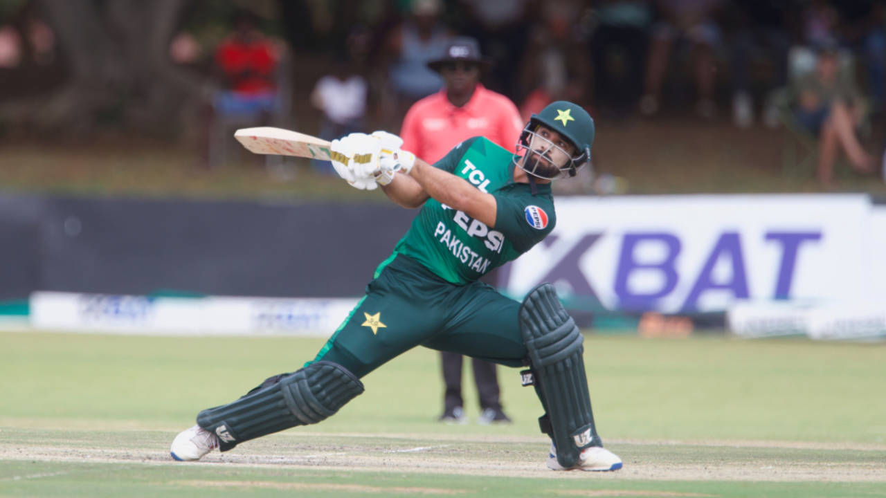 Qasim Akram made 20 off 15 to give Pakistan something to bowl at, Zimbabwe vs Pakistan, 3rd men's T20I, Bulawayo, December 5, 2024