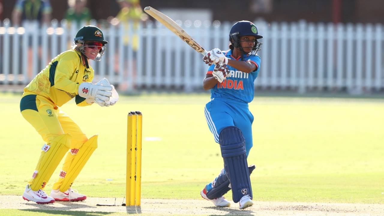 Minnu Mani showed her wares with the bat, Australia vs India, 2nd Women's ODI, Brisbane, December 8, 2024