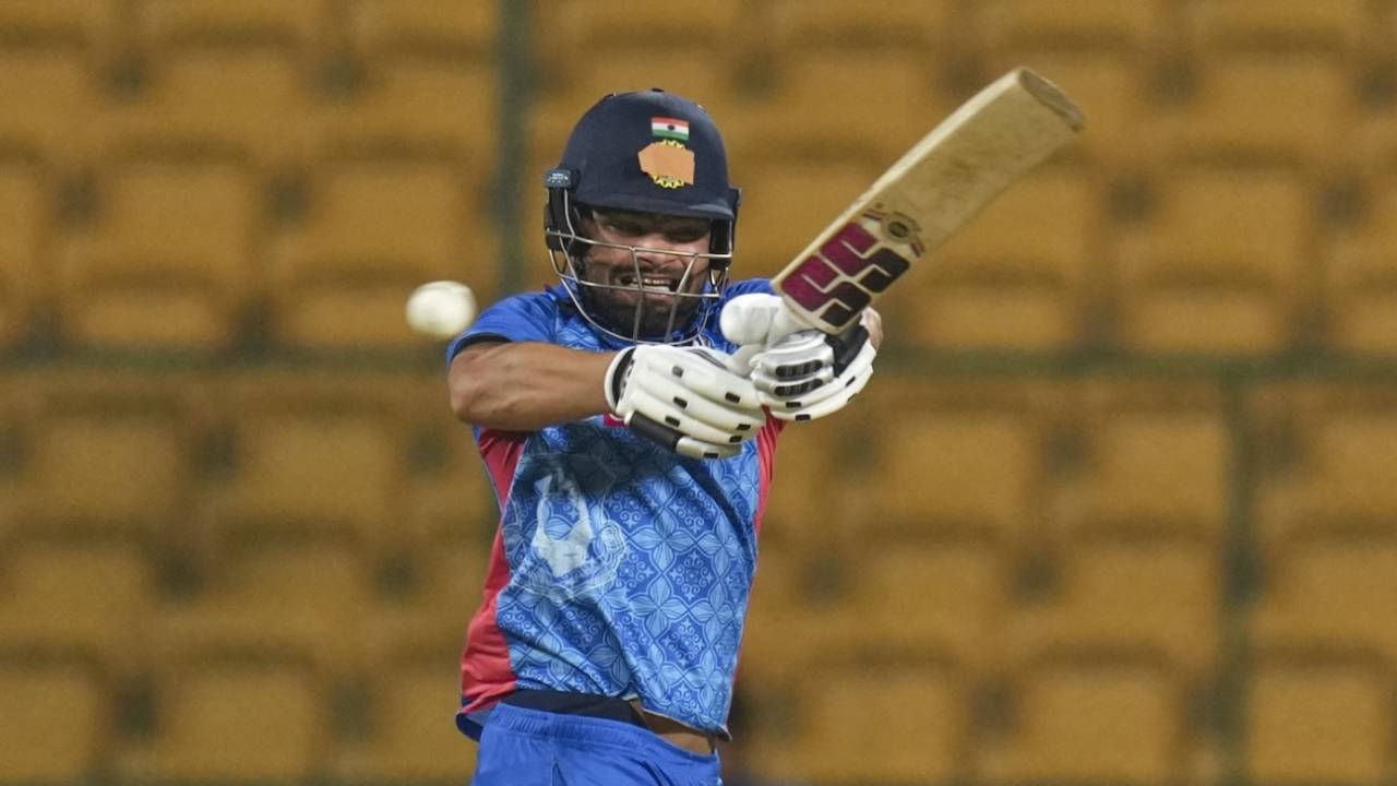 Rinku Singh's unbeaten knock took UP home, Andhra vs Uttar Pradesh, Syed Mushtaq Ali Trophy, pre-quarter-final, Bengaluru, December 9, 2024
