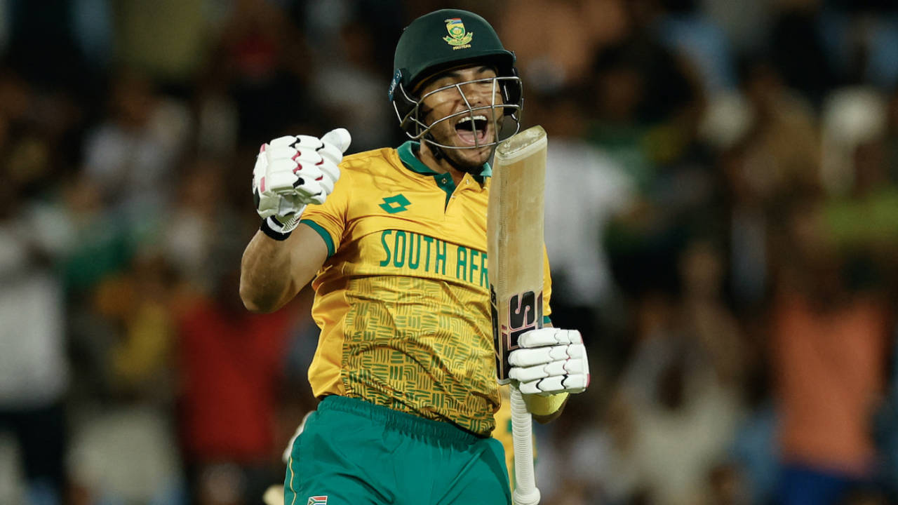 Reeza Hendricks leaps in the delight of his maiden T20I century, South Africa vs Pakistan, 2nd T20I, Centurion, December 13, 2024