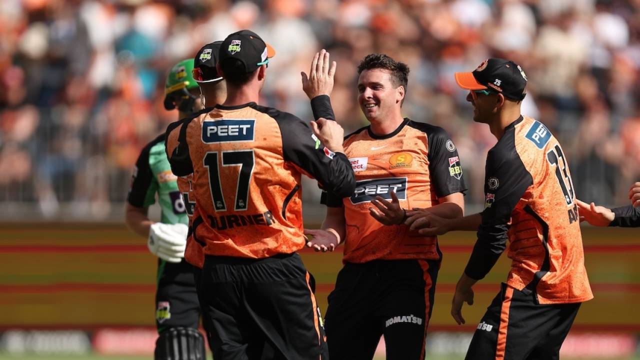 Jhye Richardson dented Melbourne Stars with his early strikes, Perth Scorchers vs Melbourne Stars, BBL 2024-25, Optus Stadium, Perth, December 15, 2024