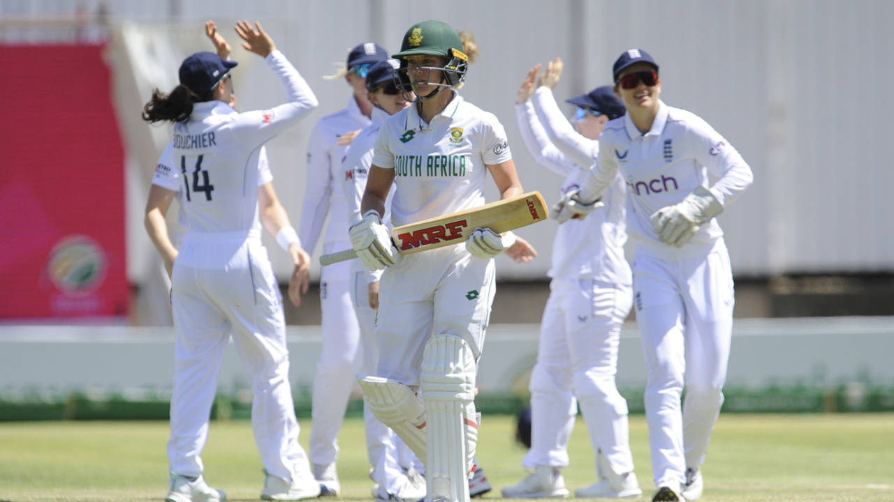 Anneke Bosch fell cheaply on the second morning, South Africa vs England, Only Women's Test, Bloemfontein, Day 2, December 16, 2024