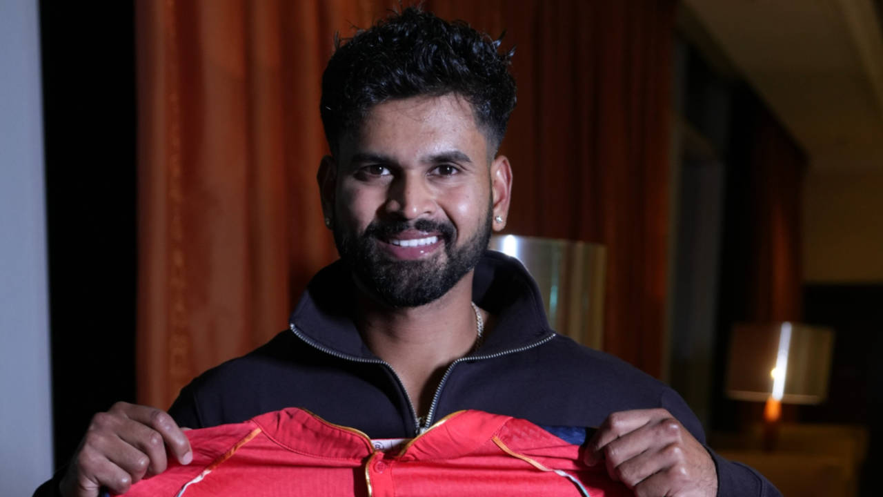 Punjab Kings' new recruit Shreyas Iyer shows off his jersey, December 21, 2024