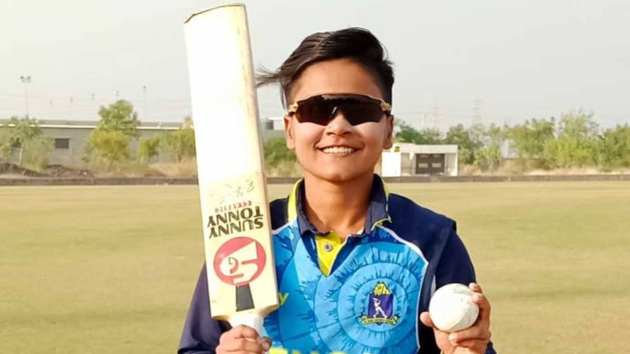 Tanusree Sarkar strikes a pose, Rajkot, December 23, 2024