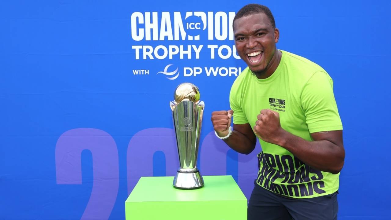 Lungi Ngidi with the Men's Champions Trophy in Johannesburg, ICC Men's Champions Trophy Tour, Johannesburg, December 19, 2024