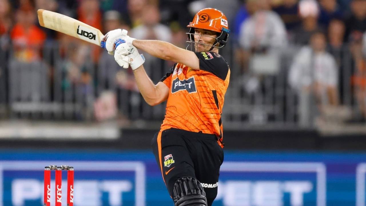 Nick Hobson's 16-ball 47 not out helped Perth Scorchers to a respectable total, Perth Scorchers vs Brisbane Heat, BBL, Perth Stadium, December 26, 2024