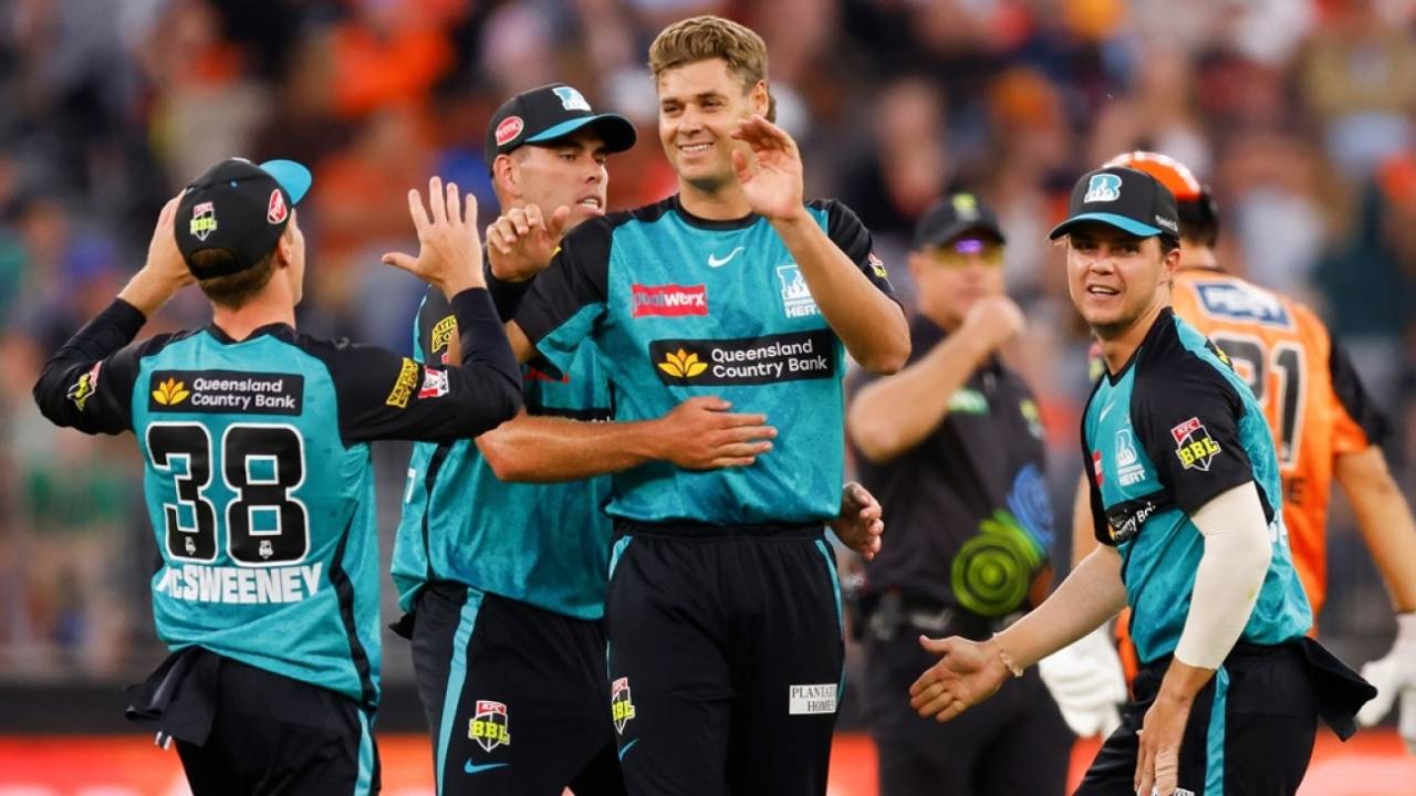 Spencer Johnson upped the heat with a four-wicket haul, Perth Scorchers vs Brisbane Heat, BBL, Perth Stadium, December 26, 2024