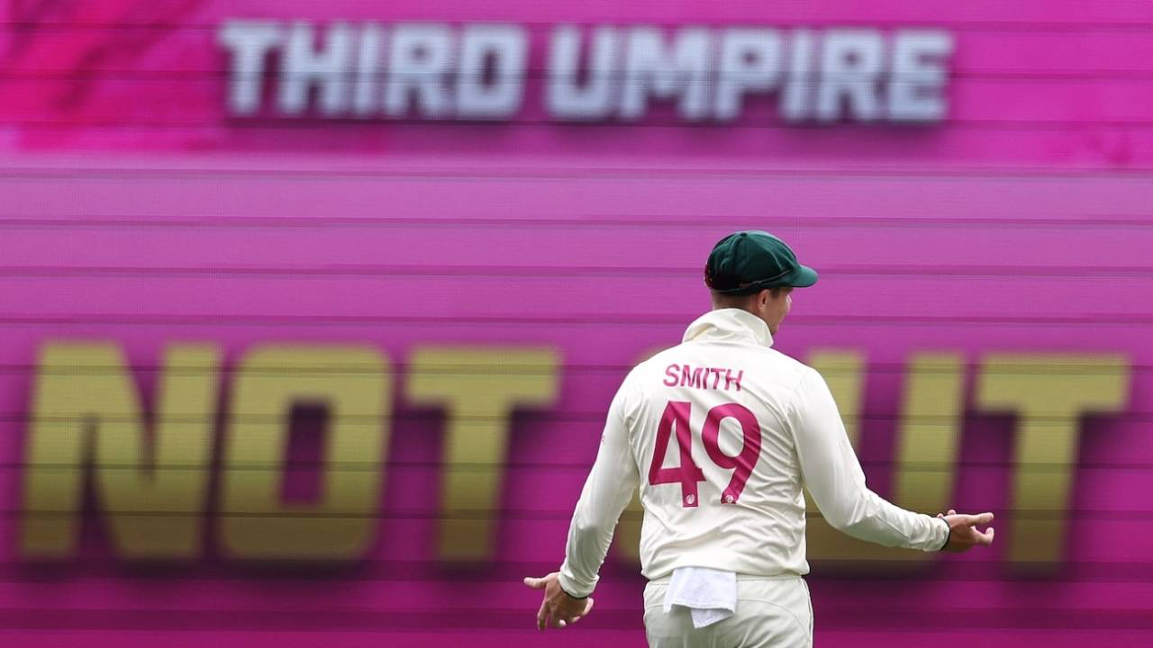 Steven Smith gestures after the TV umpire gave Virat Kohli not out, Australia vs India, 5th Test, Sydney, 1st day, January 3, 2025