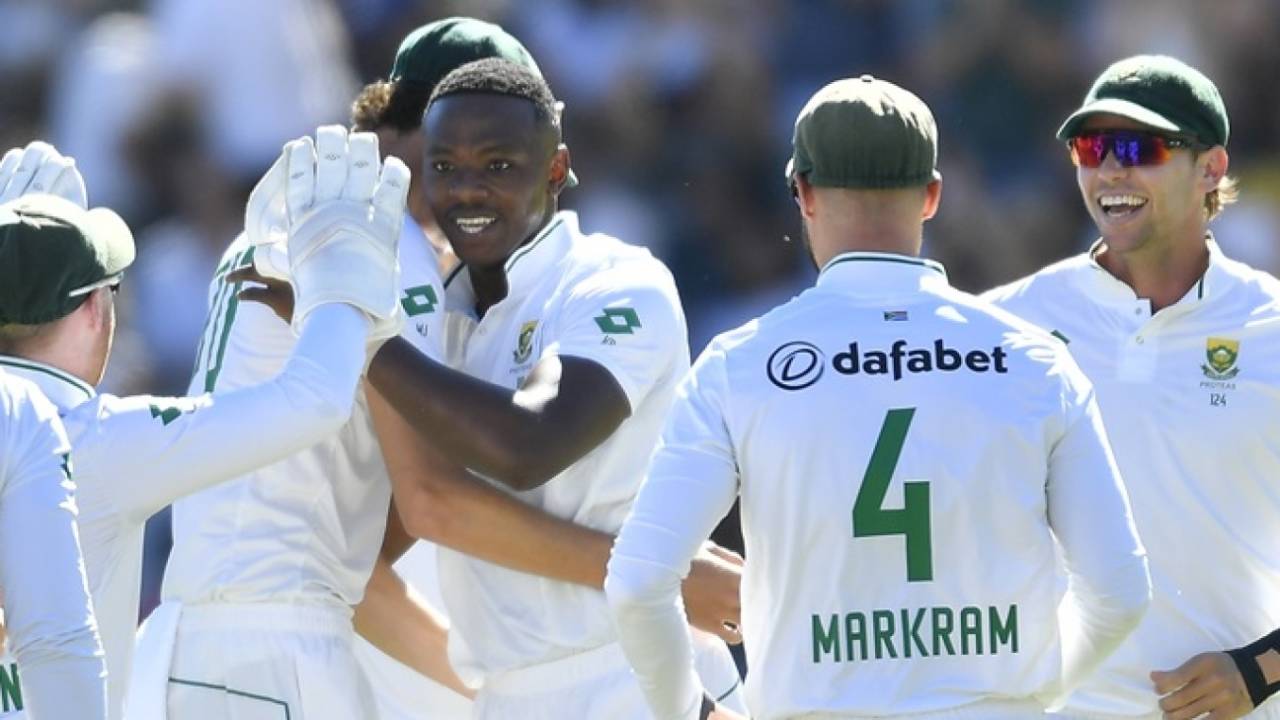 Kagiso Rabada got two early wickets with the new ball, South Africa vs Pakistan, 2nd Test, Cape Town, 2nd day, January 4, 2025