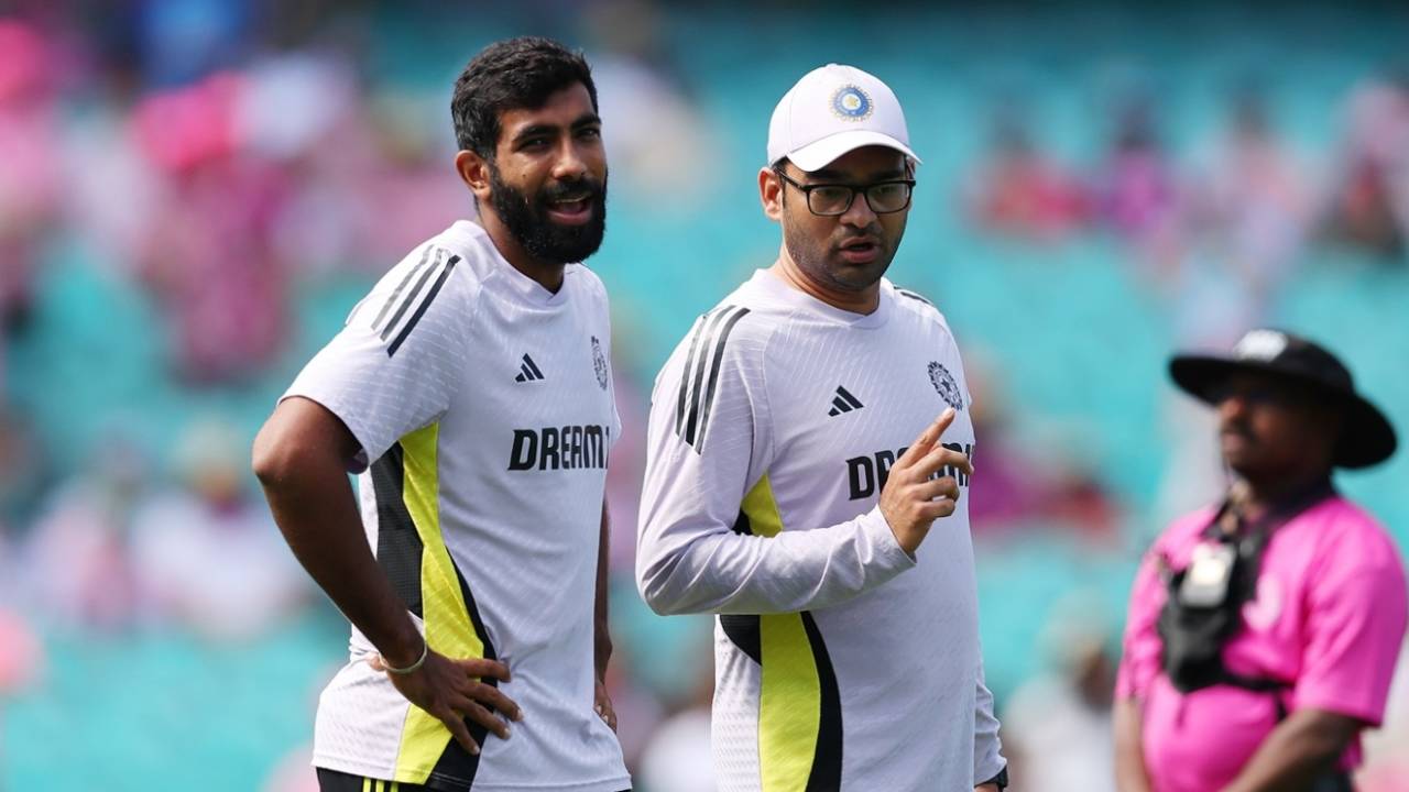 Jasprit Bumrah has a word with the support staff ahead of the third day's play, Australia vs India, 5th Test, Sydney, Day 3, January 5, 2024