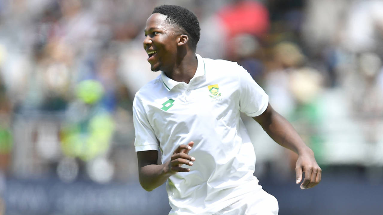 Kwena Maphaka celebrates his first Test wicket, South Africa vs Pakistan, 2nd Test, Cape Town, 3rd day, January 5, 2025