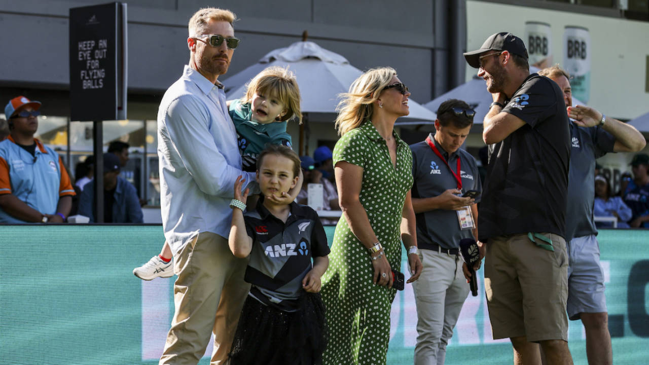 Martin Guptill, with his wife, Laura McGoldrick, and kids at a post-retirement felicitation ceremony at Eden Park, New Zealand vs Sri Lanka, 3rd ODI, Auckland, January 11, 2025