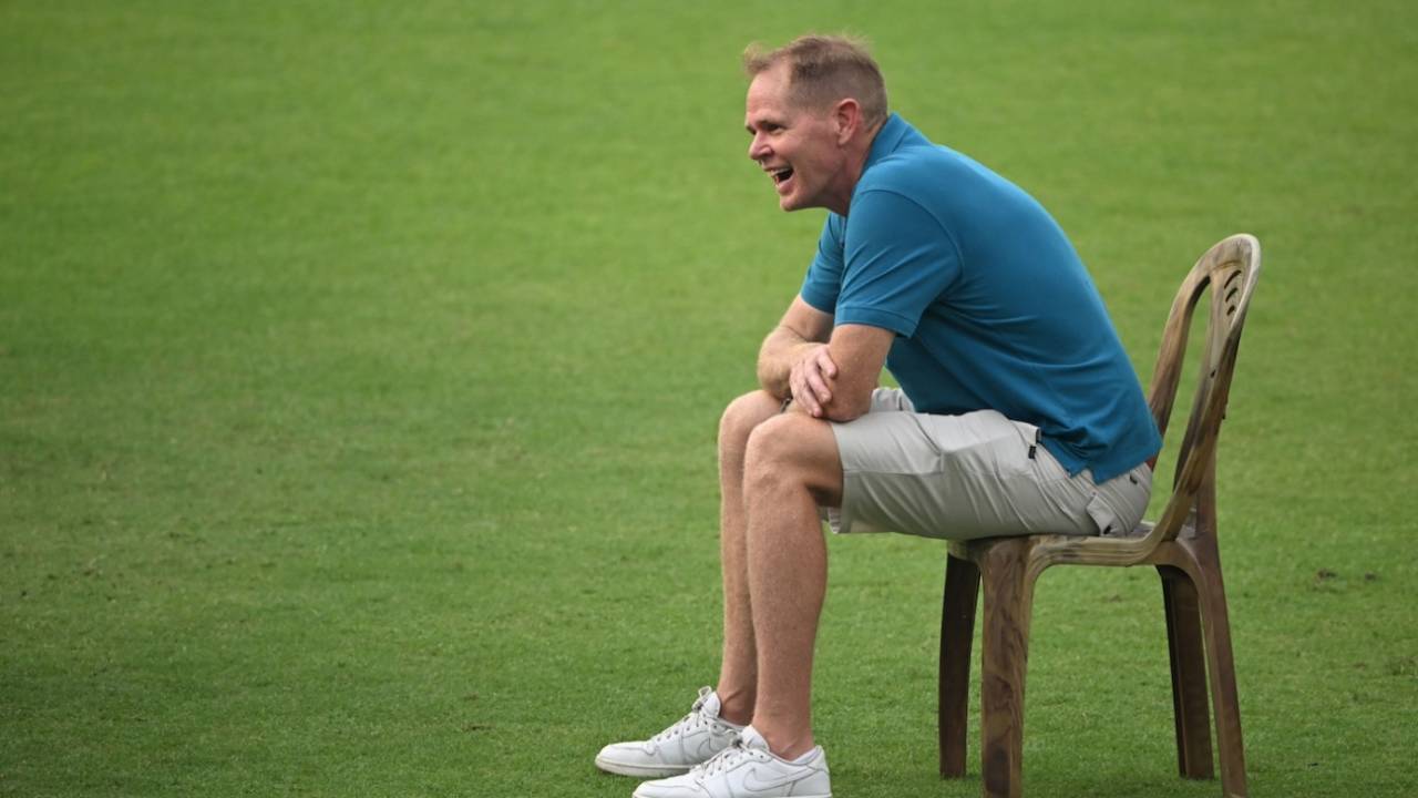 Shaun Pollock finds something amusing during a South Africa practice session, India vs South Africa, ODI World Cup, Kolkata, November 4, 2023