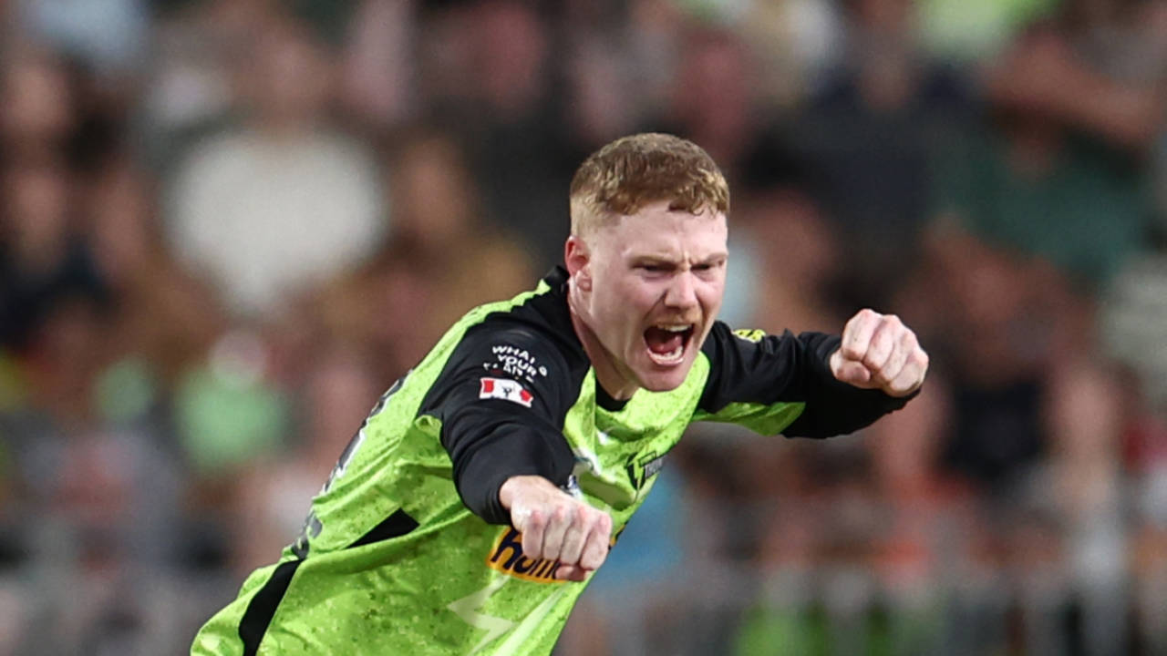 Tom Andrews made an impact with both bat and ball, Sydney Thunder vs Perth Scorchers, BBL 2024-25, Sydney Showground, January 13, 2025