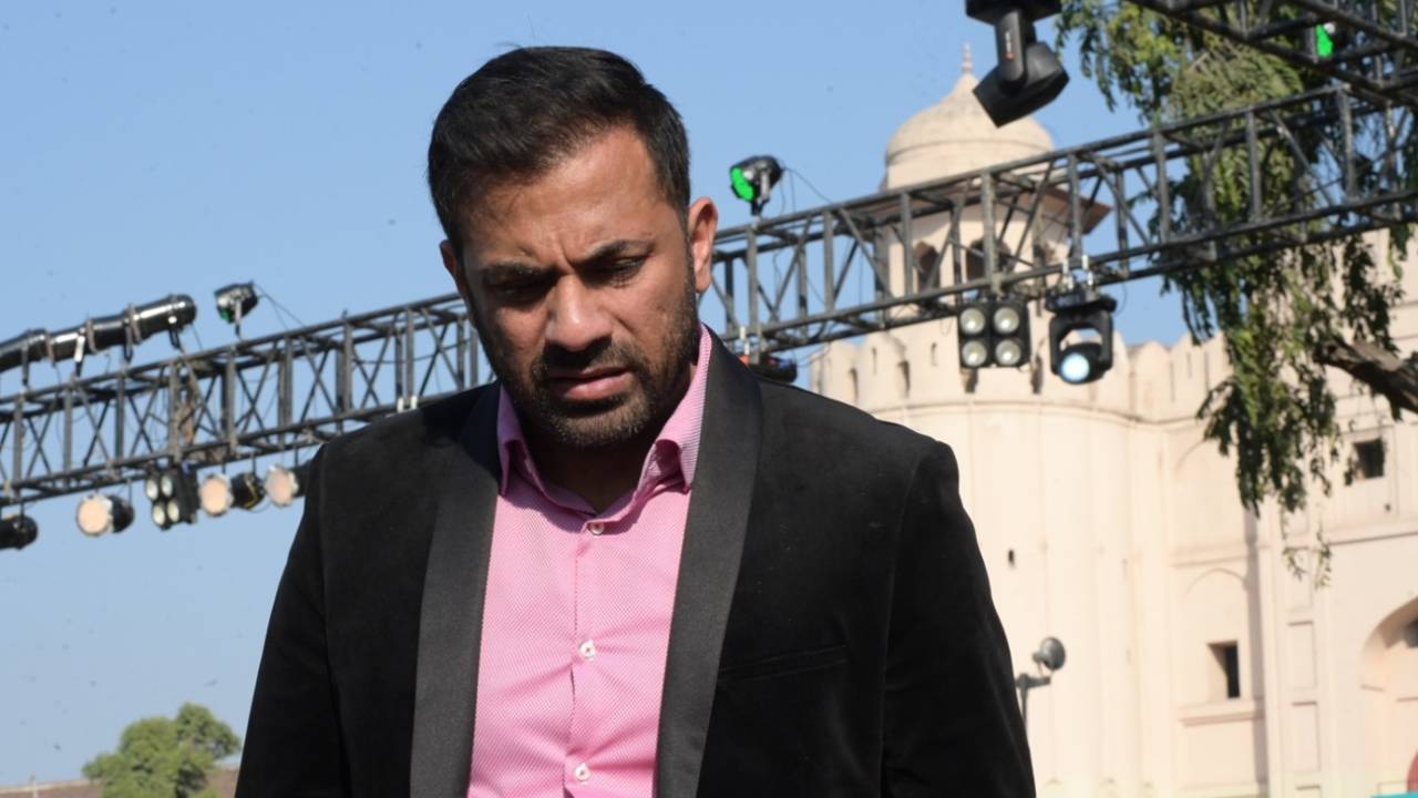 Wahab Riaz arrives at the PSL draft, Lahore, January 13, 2025