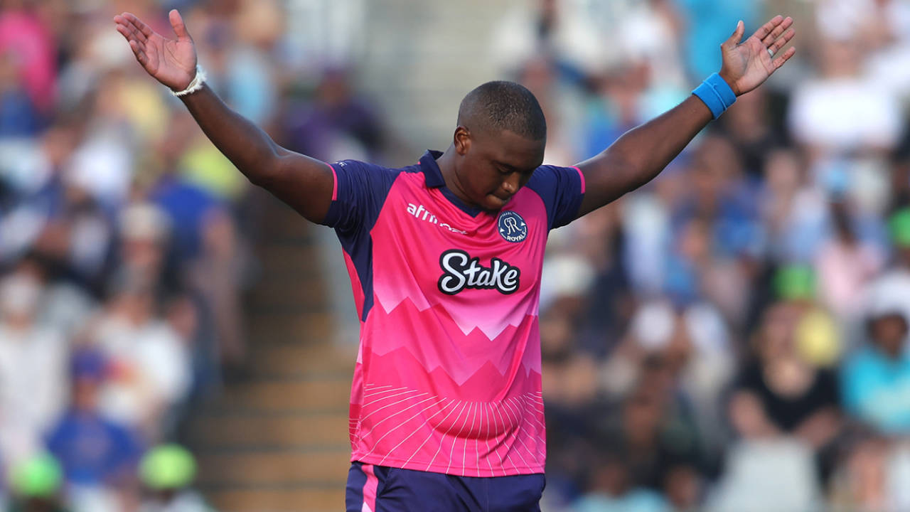 Lungi Ngidi celebrates a breakthrough, MI Cape Town vs Paarl Royals, SA20, Cape Town, January 13, 2025