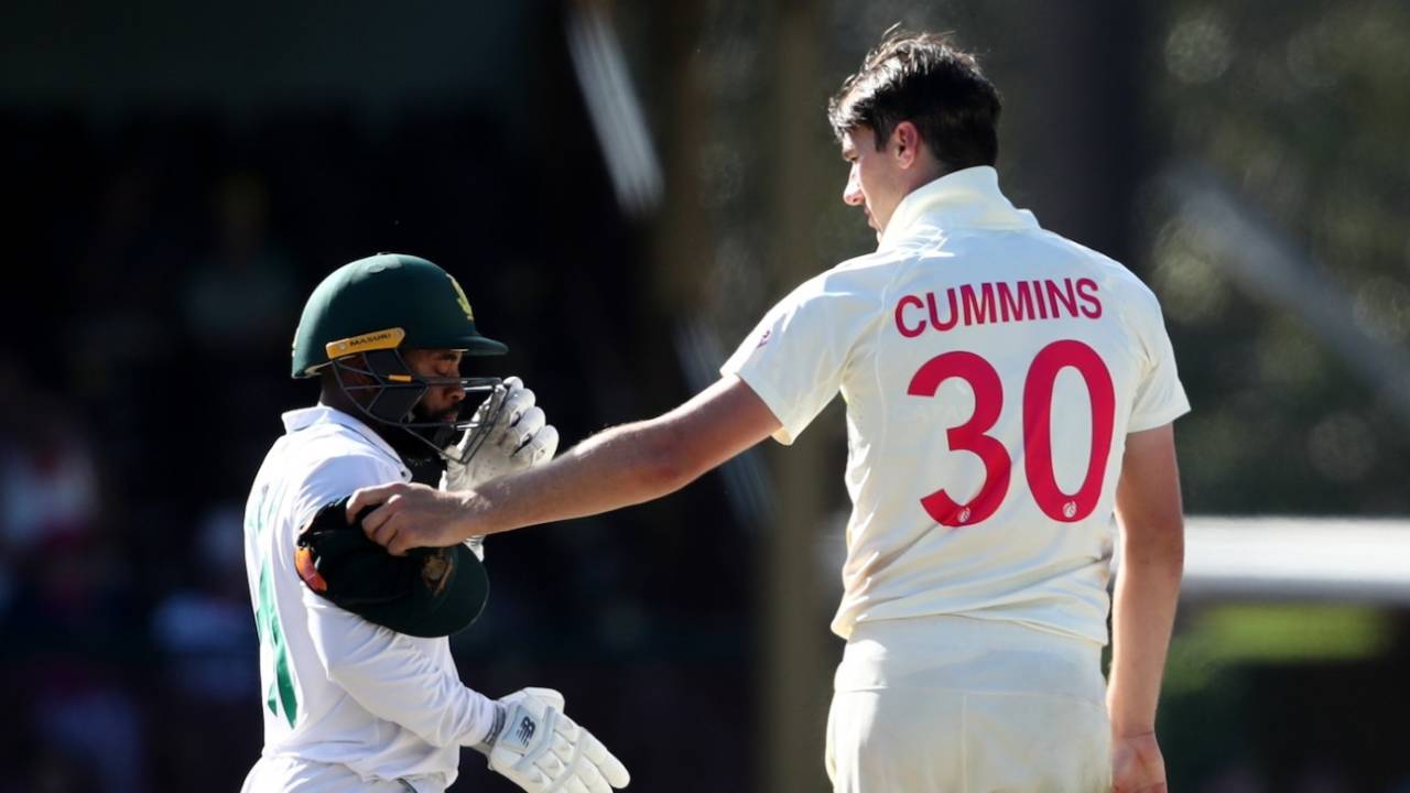 Pat Cummins and Temba Bavuma greet each other, Australia vs South Africa, 3rd Test, Sydney, 5th day, January 8, 2023