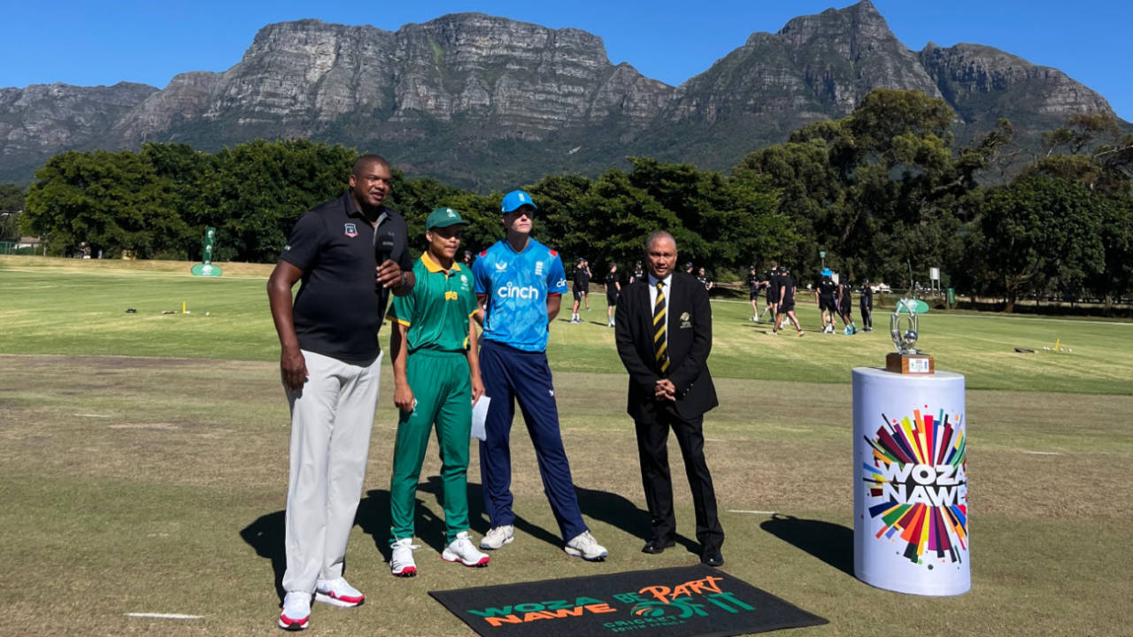 The captains toss up at Western Province CC in the first Youth ODI, South Africa vs England, 1st Youth ODI, Cape Town, January 17, 2025