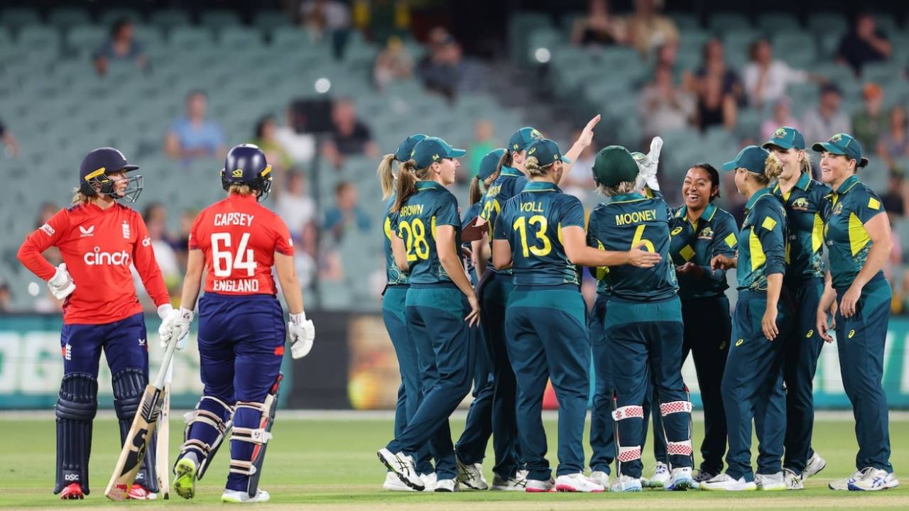 England are staring down a 16-0 defeat, Australia vs England, 3rd T20I, Women's Ashes, Adelaide, January 25, 2025