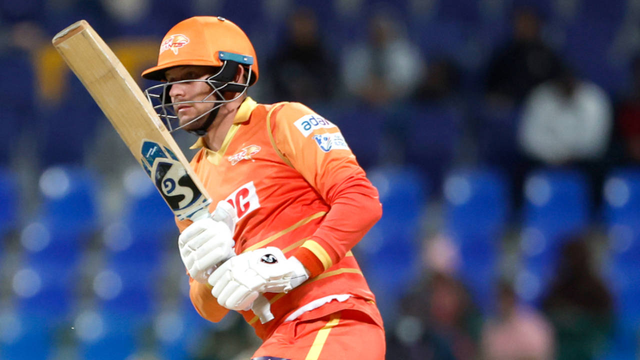 Gerhard Erasmus top scored with 47 off 51 as Gulf Giants eased home chasing 124, Abu Dhabi Knight Riders vs Gulf Giants, ILT20, Abu Dhabi, February 1, 2025