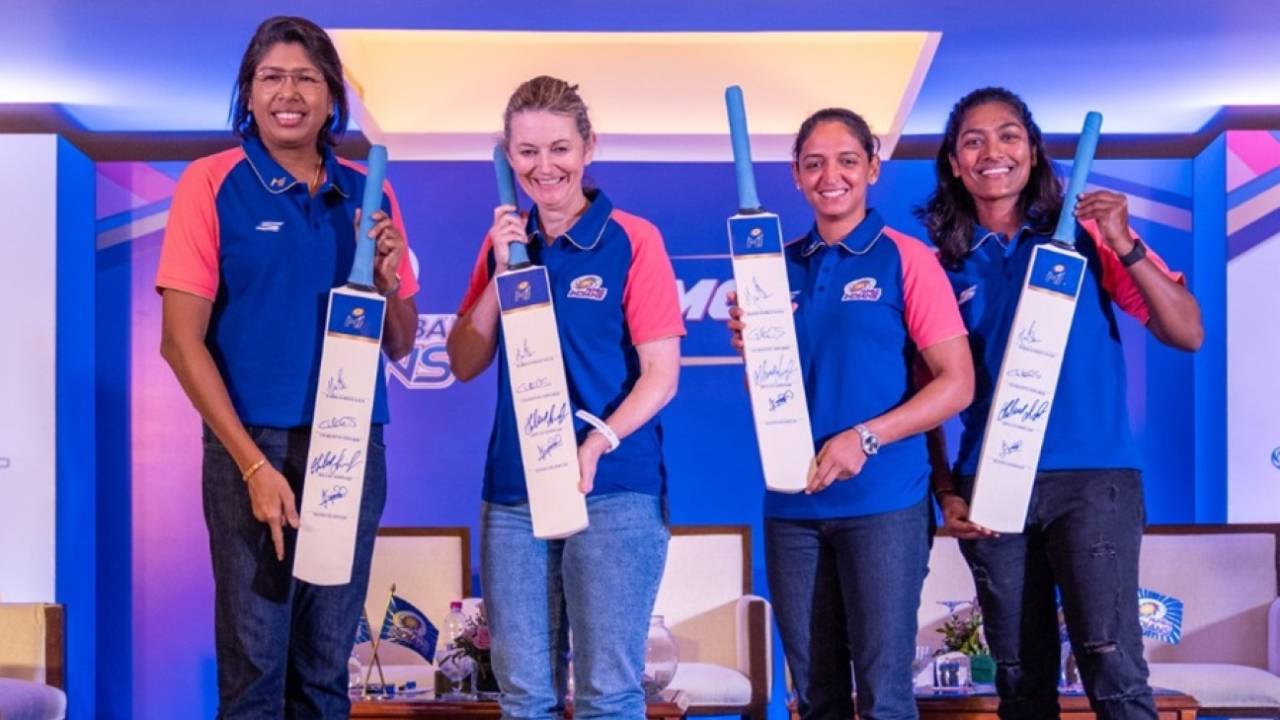 Mumbai Indians' Charlotte Edwards, Jhulan Goswami, Harmanpreet Kaur and Sajeevan Sajana with the signed souvenirs, WPL 2025, Mumbai, February 5, 2025