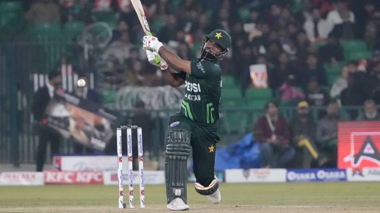 Fakhar Zaman's quick fifty led Pakistan's chase, Pakistan vs New Zealand, Lahore, Pakistan tri-series, February 8, 2025