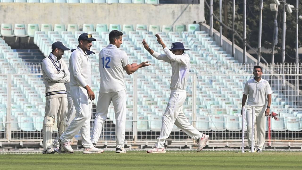 Sumit Kumar and Co celebrates Tanush Kotian's wicket, Haryana vs Mumbai, 2nd day, Kolkata, Ranji Trophy 2024-25, February 9, 2025