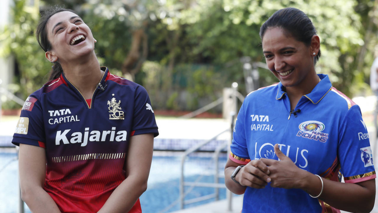 Smriti Mandhana and Harmanpreet Kaur, RCB and MI captains, have a laugh, WPL 2025, February 13, 2025