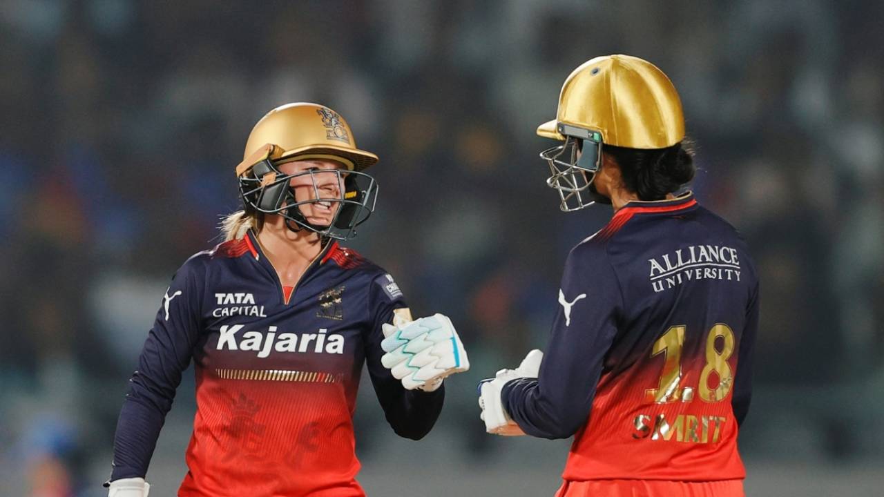 Danni Wyatt-Hodge and Smriti Mandhana got RCB's chase off to a blinding start, Delhi Capitals vs Royal Challengers Bengaluru, WPL 2025, Vadodara, February 17, 2025