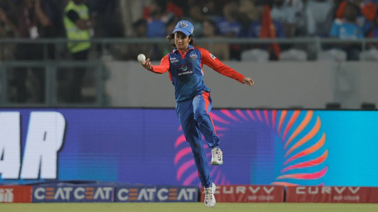 Jemimah Rodrigues took the catch of Danni Wyatt-Hodge soon after dropping her, Delhi Capitals vs Royal Challengers Bengaluru, WPL 2025, Vadodara, February 17, 2025