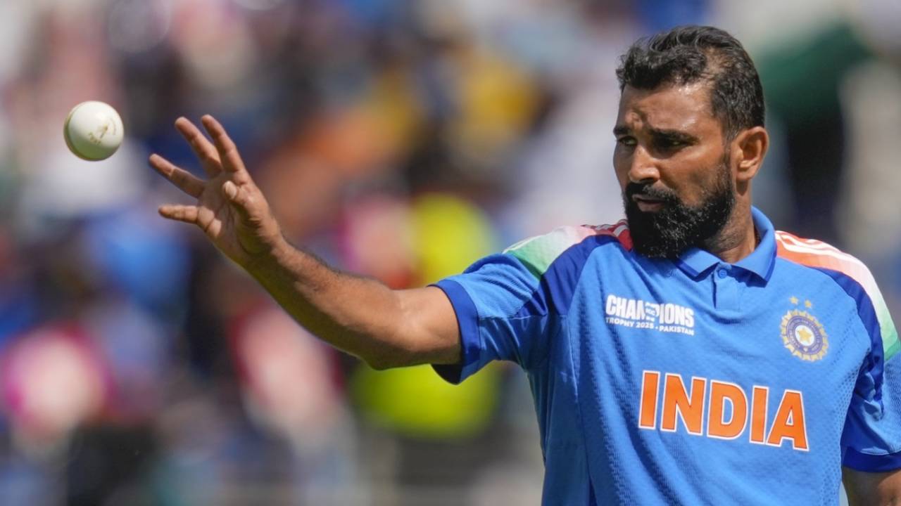 Mohammed Shami got the new ball to move, Pakistan vs India, ICC Men's Champions Trophy, Dubai, February 23, 2025