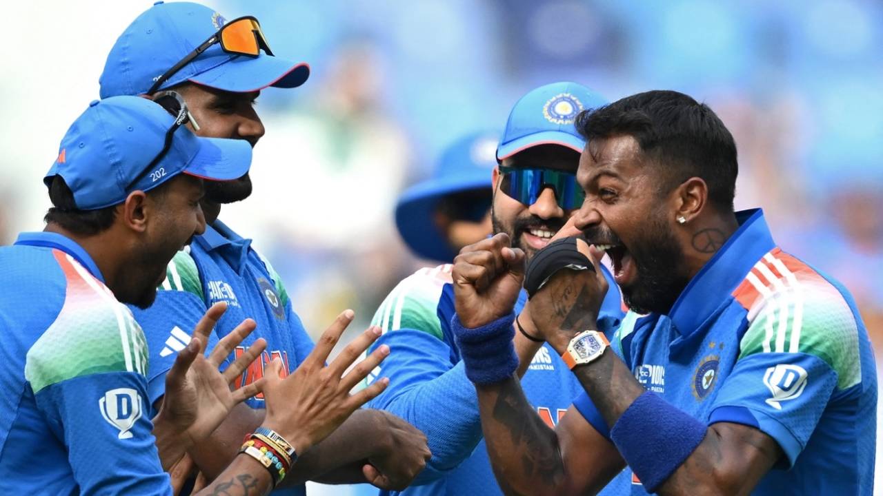 Axar Patel and Hardik Pandya are pumped after Saud Shakeel's wicket, Pakistan vs India, Dubai, Champions Trophy, February 23, 2025