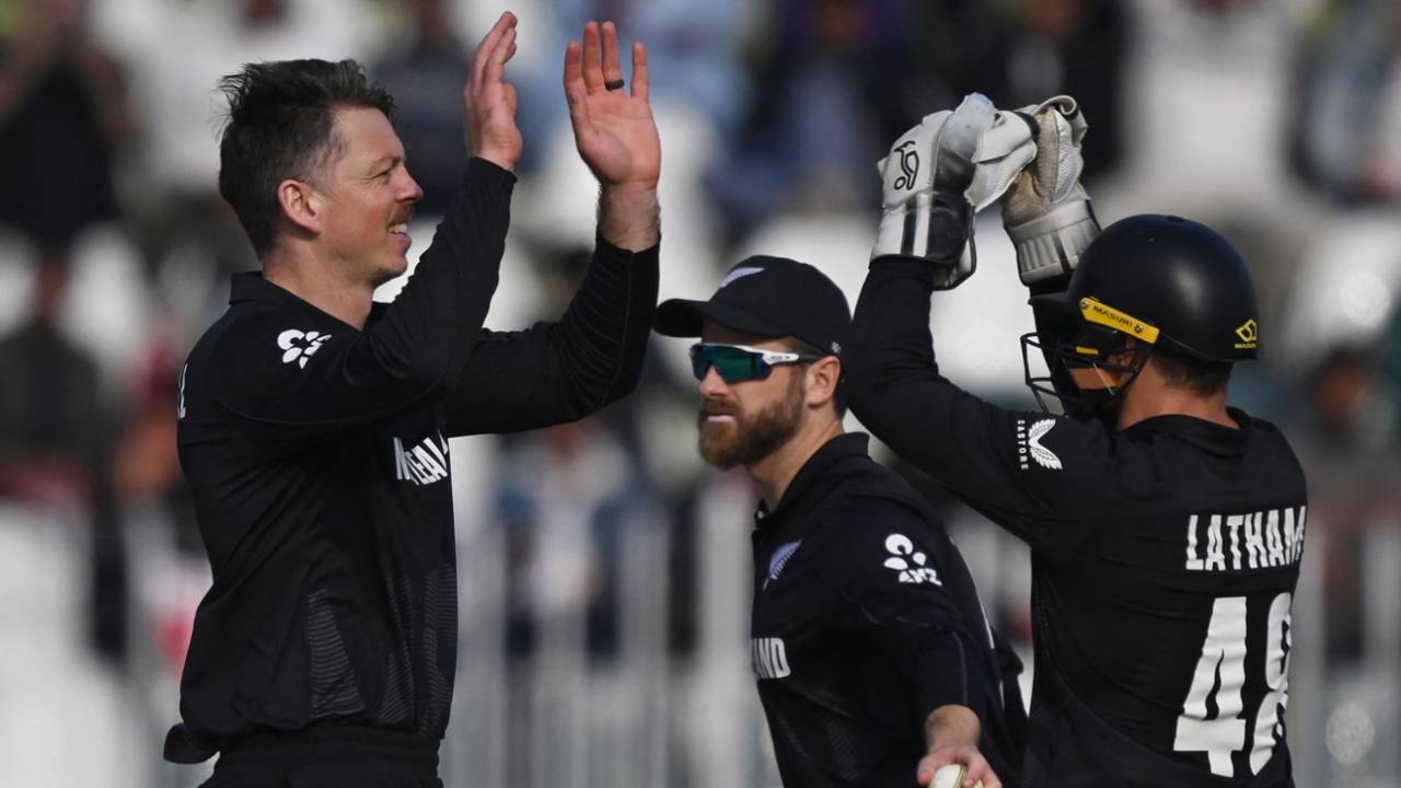 Michael Bracewell ended with figures of 4 for 26, Bangladesh vs New Zealand, Champions Trophy, Rawalpindi, February 24, 2025