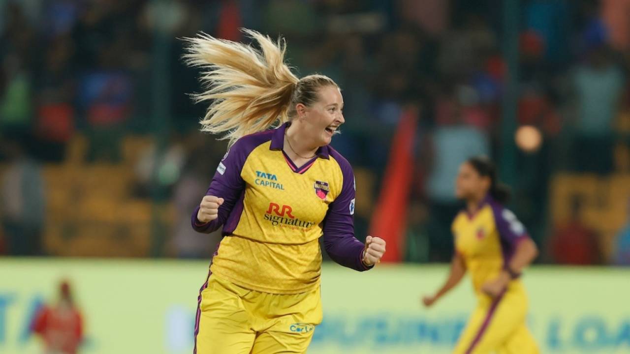 Sophie Ecclestone won it for UP Warriorz in the Super Over, Royal Challengers Bengaluru vs UP Warriorz, WPL 2025, Bengaluru, February 24, 2025