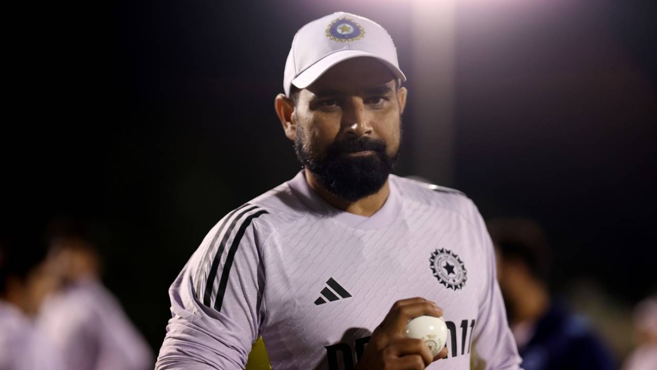 Mohammed Shami trains under lights in Dubai, Dubai, February 26, 2025