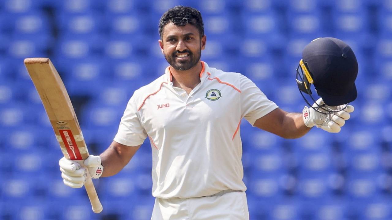 Karun Nair celebrates his century, Kerala vs Vidarbha, Ranji Trophy final, Nagpur, 4th day, March 1, 2025