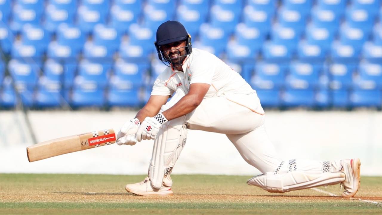 Karun Nair plays a sweep, Kerala vs Vidarbha, Ranji Trophy final, Nagpur, 4th day, March 1, 2025