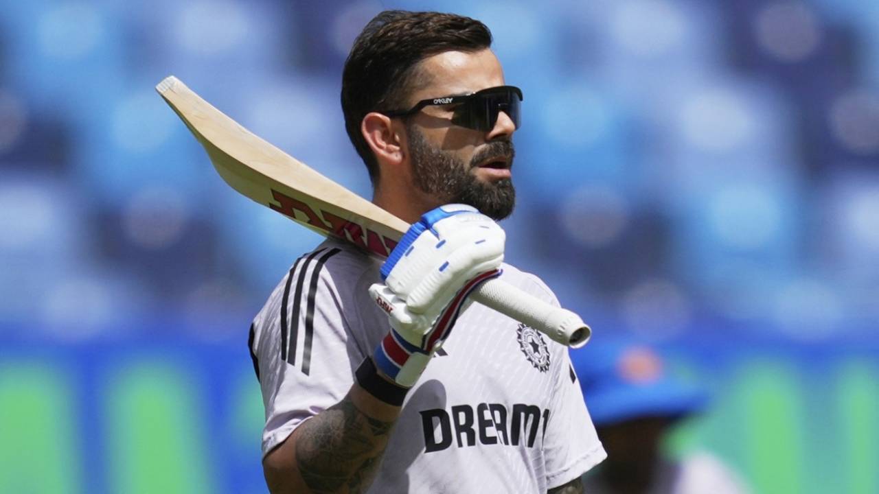 Virat Kohli warms up, Australia vs India, 1st semi-final, Dubai, Champions Trophy, March 4 2025
