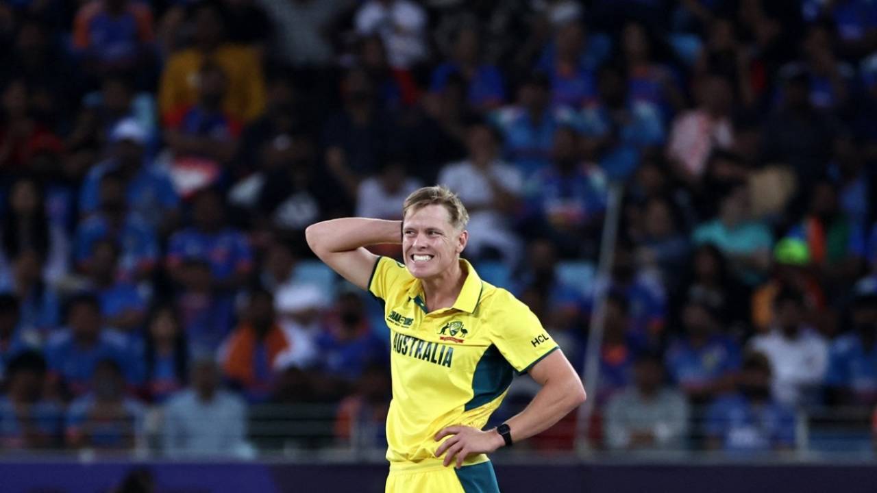 Nathan Ellis reacts to a boundary, Australia vs India, 1st semi-final, Dubai, Champions Trophy, March 4, 2025