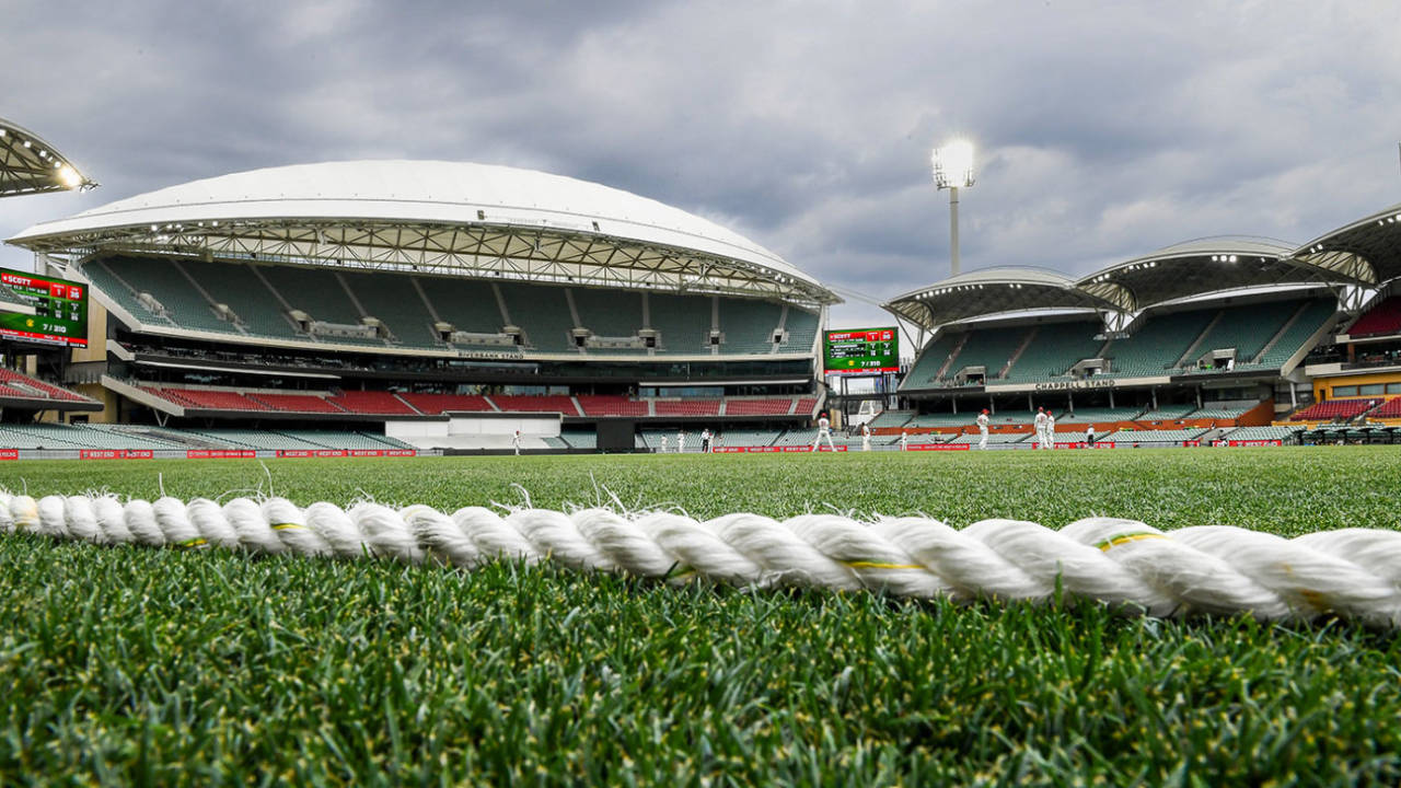 A view across Adelaide Oval, South Australia vs Western Australia, Sheffield Shield, November 24, 2024