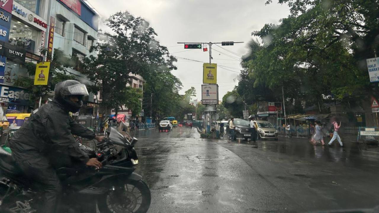 There was some rain in Kolkata in the lead up to the season opener, Kolkata Knight Riders vs Royal Challengers Bengaluru, IPL 2025, Kolkata, March 22, 2025