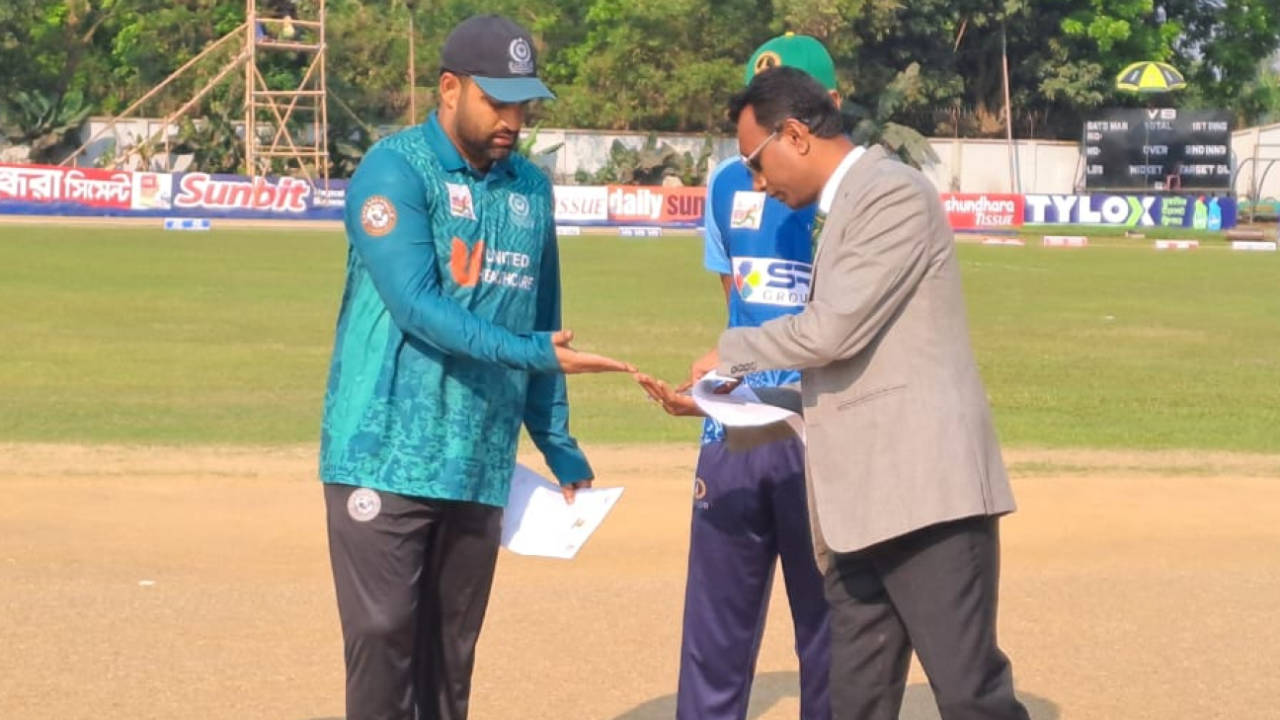 Tamim Iqbal at the toss, Mohammedan Sporting Club vs Shinepukur Cricket Club, Savar, Dhaka Premier Division Cricket League, March 24, 2025
