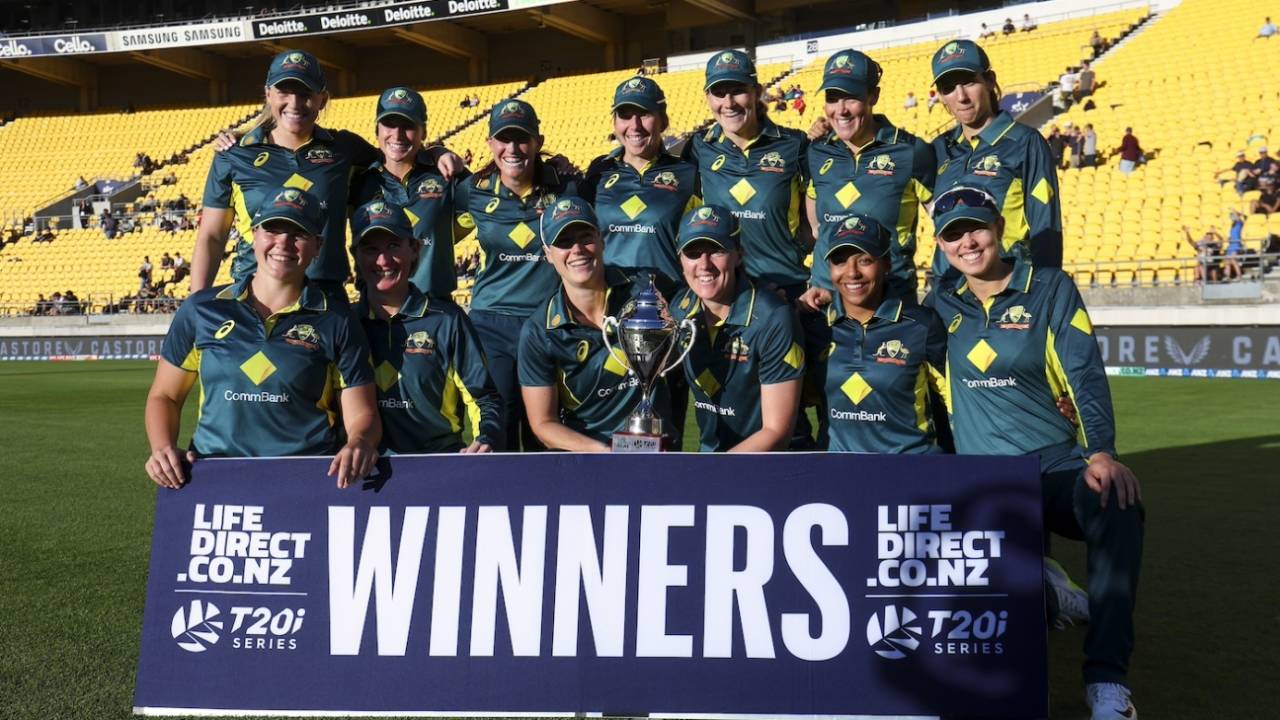 The Australians show off their prize , New Zealand vs Australia, 3rd T20I, Wellington, March 26, 2025