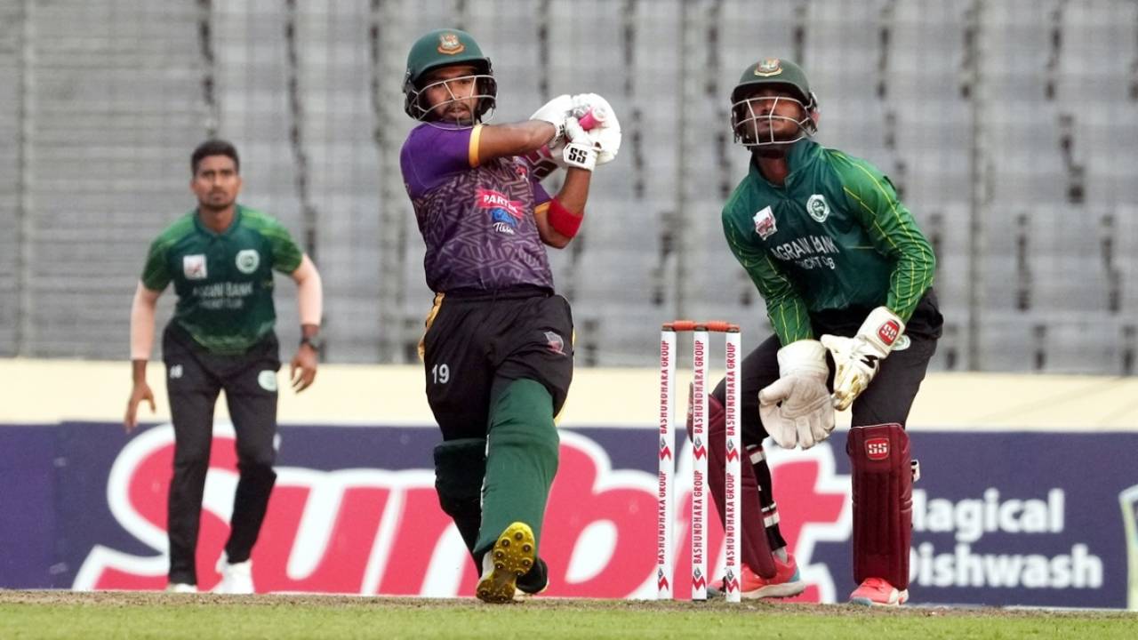 Mohammad Rakib of Partex Sporting Club during his unbeaten 80 against Agrani Bank Cricket Club, Dhaka Premier Division Cricket League, Dhaka, March 22, 2025