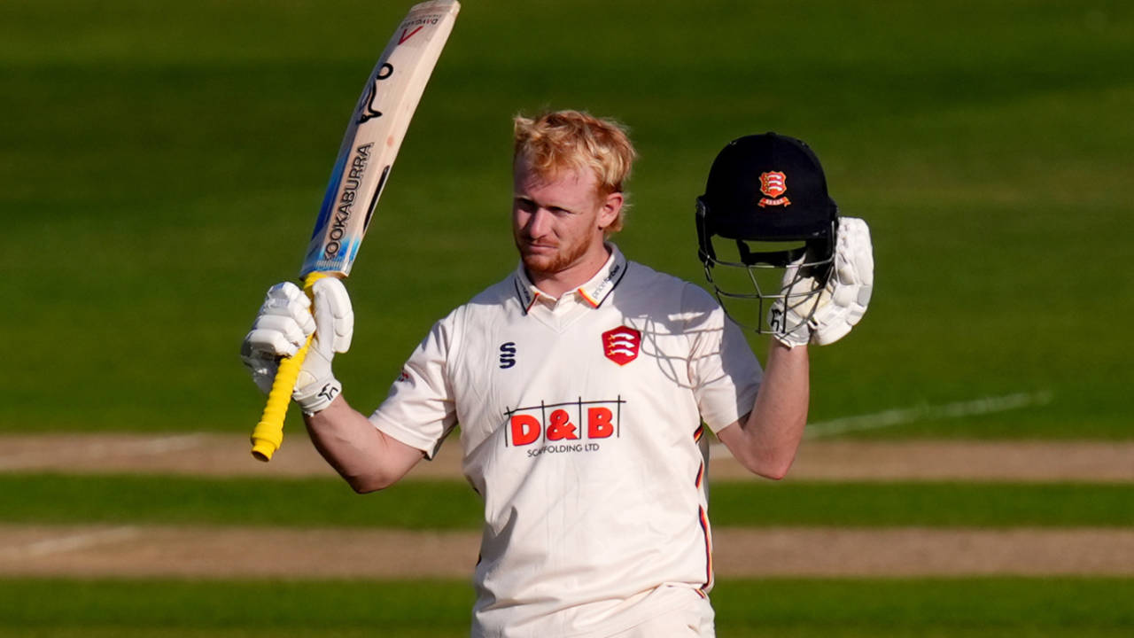 Jordan Cox acknowledges his hundred, Essex vs Surrey, County Championship, Division One, Chelmsford, 1st day, April 4, 2025
