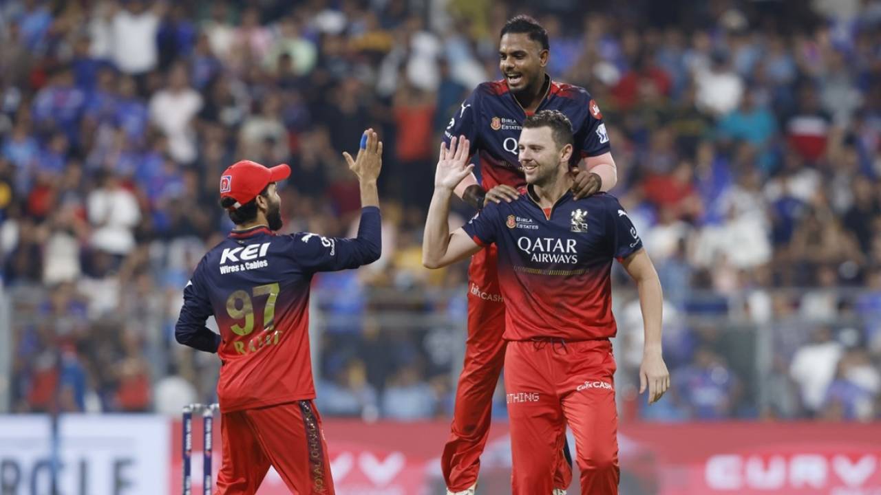 Yash Dayal and Josh Hazlewood shared four wickets between themselves, Mumbai Indians vs Royal Challengers Bengaluru, IPL 2025, Wankhede, April 7, 2025
