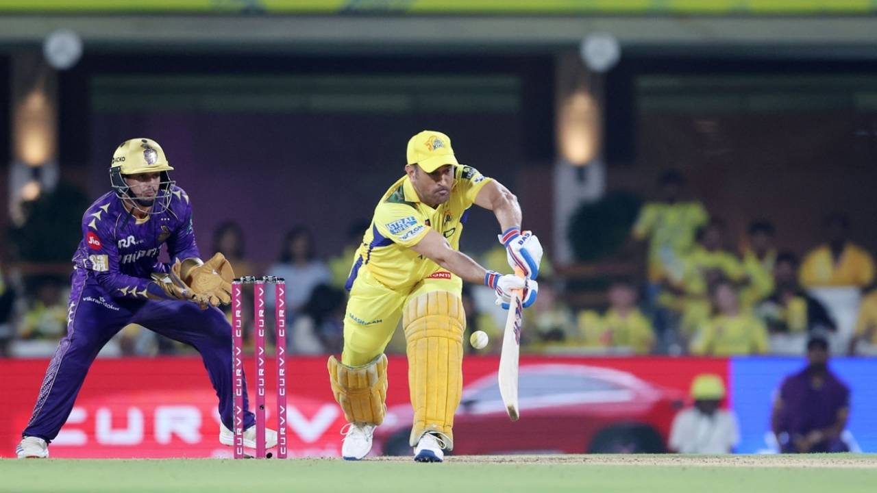 MS Dhoni was given lbw in a contentious manner, CSK vs KKR, Chennai, IPL 2025, April 11, 2025