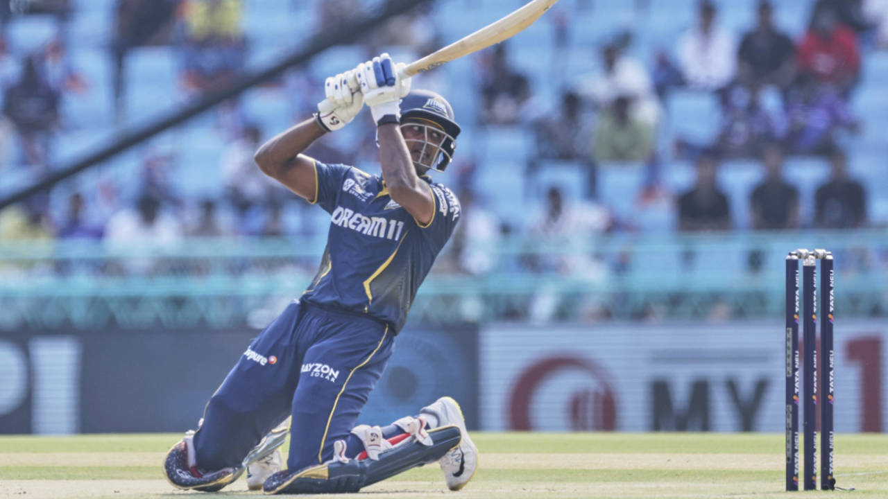B Sai Sudharsan misses out with an attempted ramp, Lucknow Super Giants vs Gujarat Titans, IPL, Lucknow, April 12, 2025